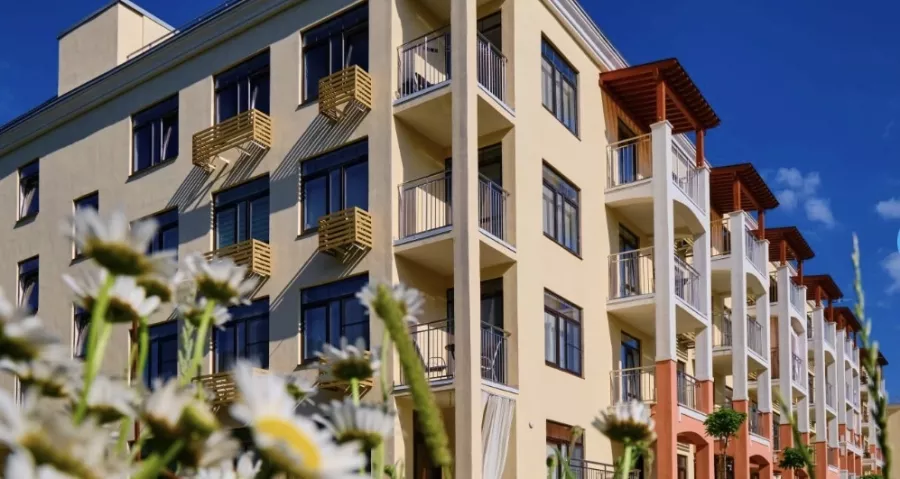 ЖК Holiday House в Анапе: Новостройки , Жилой комплекс , Квартиры , Детская площадка , Парковка , Бассейн ,