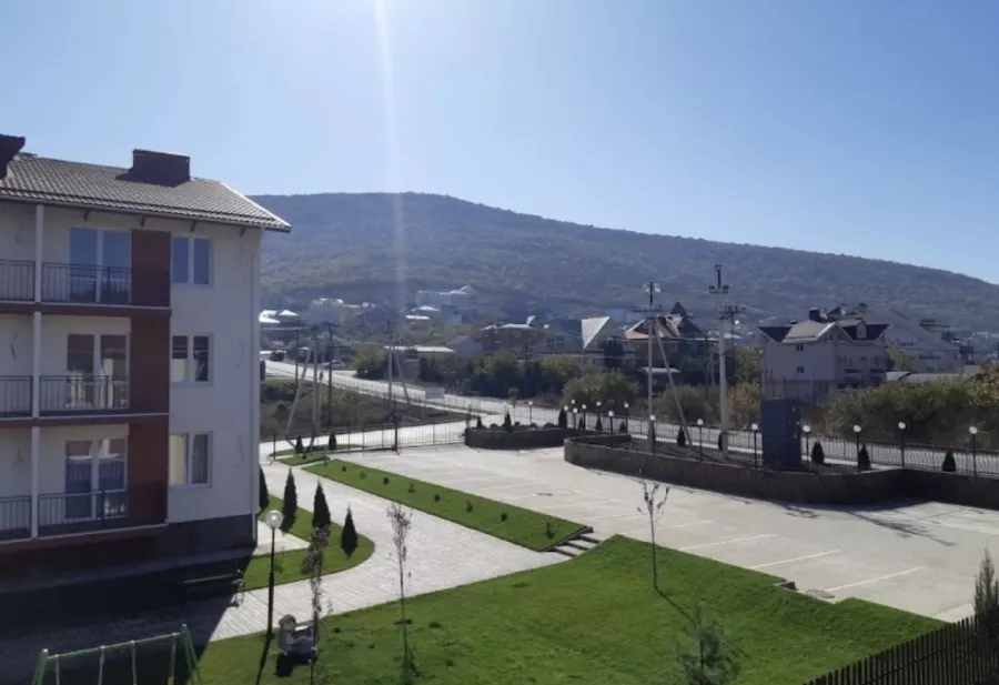 ЖК Парк Утриш в Анапе: Село Сукко, Новостройки , Жилой комплекс , Квартиры , Детская площадка , Бассейн ,