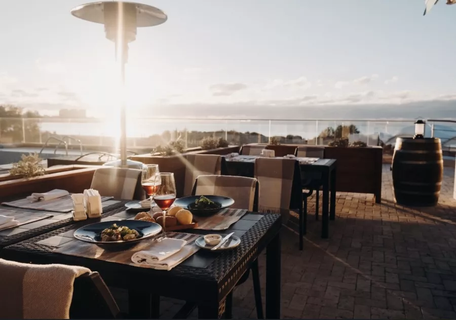 Отель Grand hotel Anapa в Анапе: Отель, Спа комплекс , Детская комната, Лаунж-зоны, Бассейн, Ресторан,