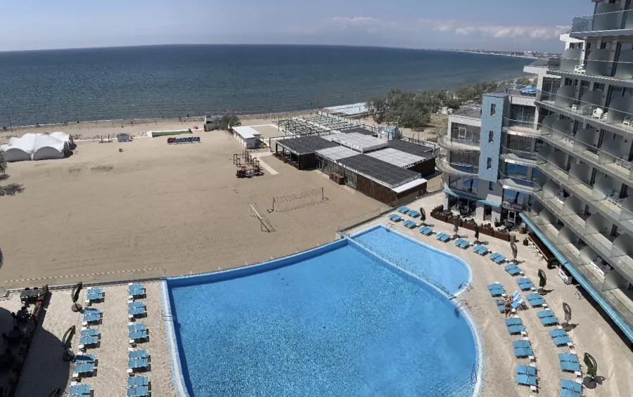 Отель Grand hotel Anapa в Анапе: Отель, Спа комплекс , Детская комната, Лаунж-зоны, Бассейн, Ресторан,