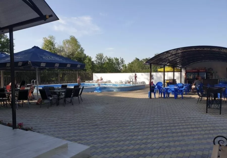 Гостиница Calypso в Анапе: Гостиница , Кафе, Аквапарк, Парк аттракционов, Бассейн ,