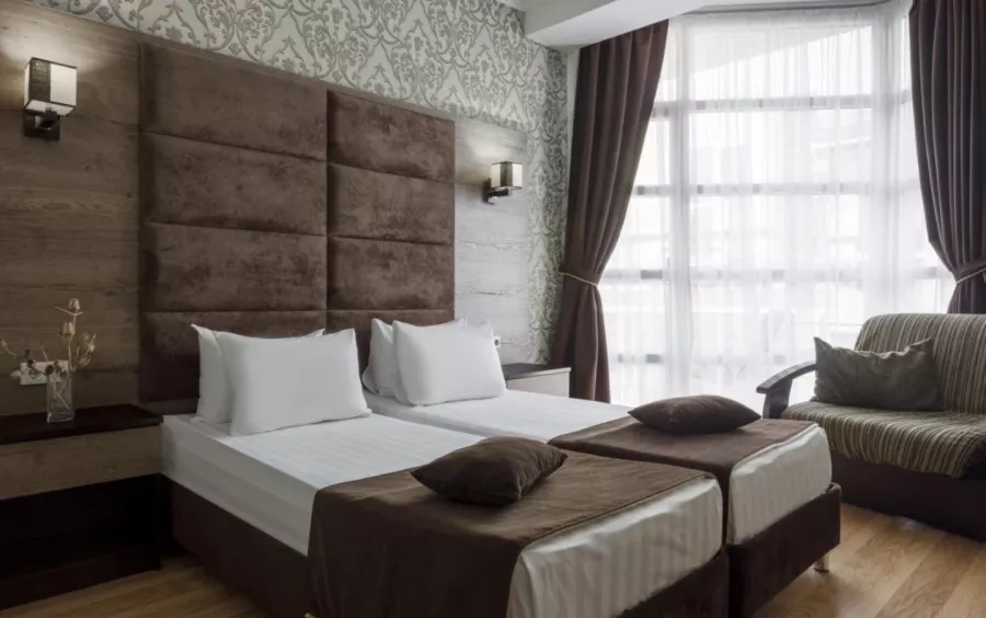 Отель Pontos Family Resort в Анапе: Отель, Бассейн , Шведский стол , Детская площадка , Тренажёрный зал , Ресторан,