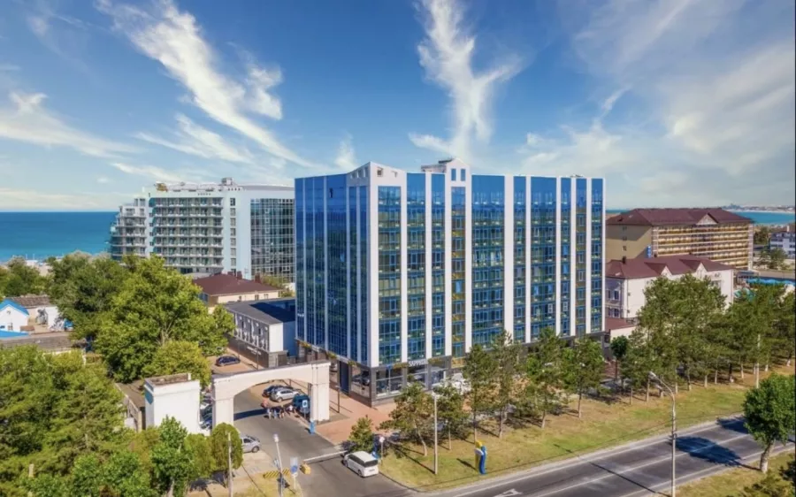 Отель Grand sapphire hotel в Анапе: Отель, Пляж, Бассейн , Столовая ,