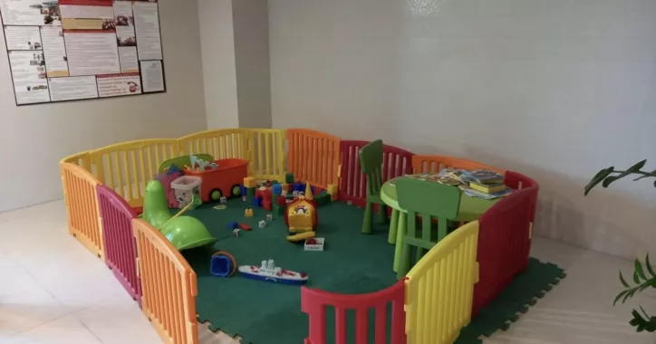 Гостиница "Hovel apartments"