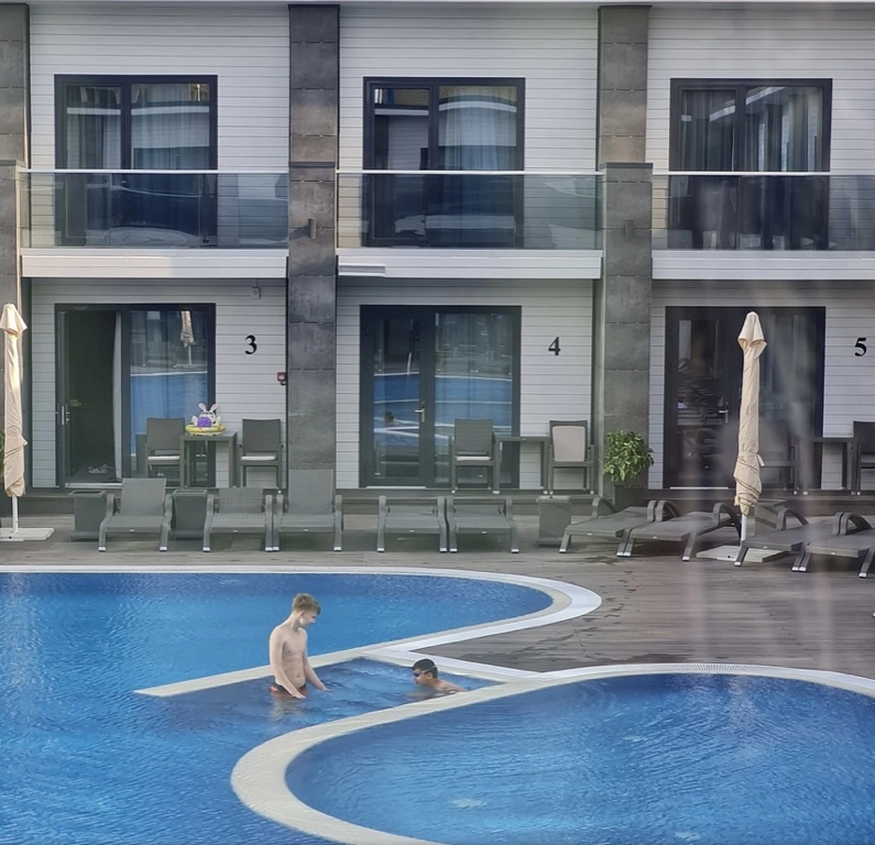 Гостиница Grand Sapphire Village в Анапе: Отель, Семейный отдых , Пляж, Бар, Спа-центр, Бассейн ,