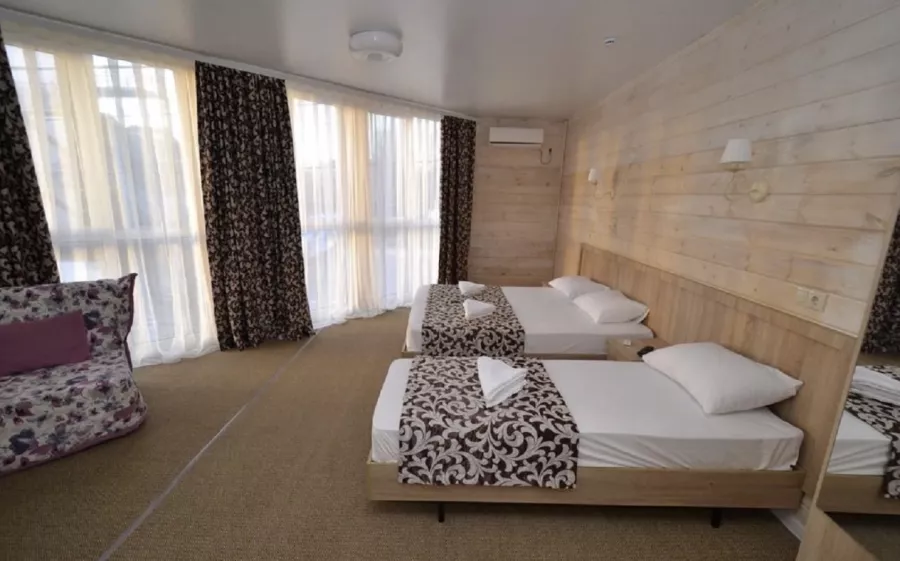 Отель villa na peske в Анапе: Отель, Семейный отдых , Пляж, Бассейн , Детская площадка ,