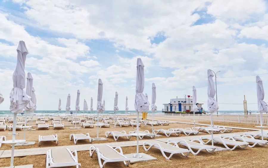 Отель Дача Del Sol Ultra All inclusive in Miracleon в Анапе: Семейный отдых , Бассейн , Бильярд , Детская площадка , Тренажёрный зал , Отель,