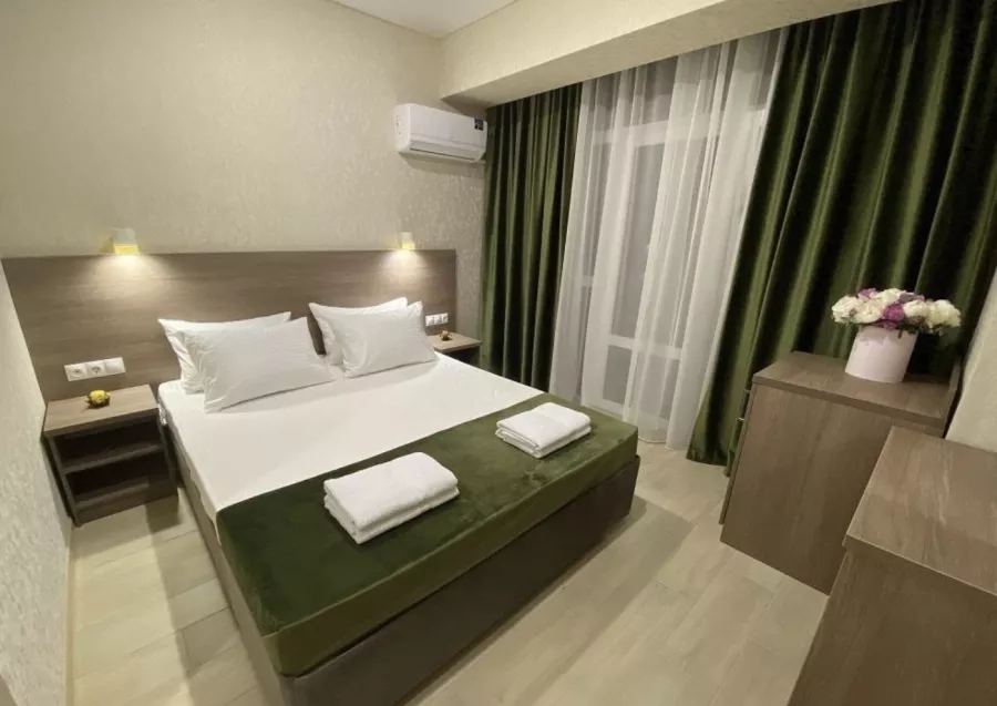 Отель Lemoni Hotel в Анапе: Отель, Семейный отдых , Бассейн , Пляж , Столовая ,