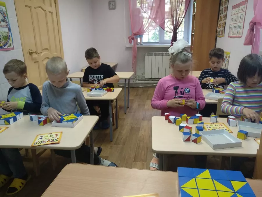 Детский развивающий центр Созвездие Талантов в Нижнем Новгороде: Детский Городской Лагерь, Праздники для Детей, Продлёнка для Школьников, Творческие Занятия, Детский Логопед, Семейный Психолог, Подготовка к школе,