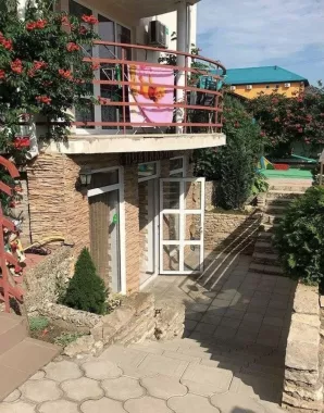 Гостевой дом "Альпийский двор"