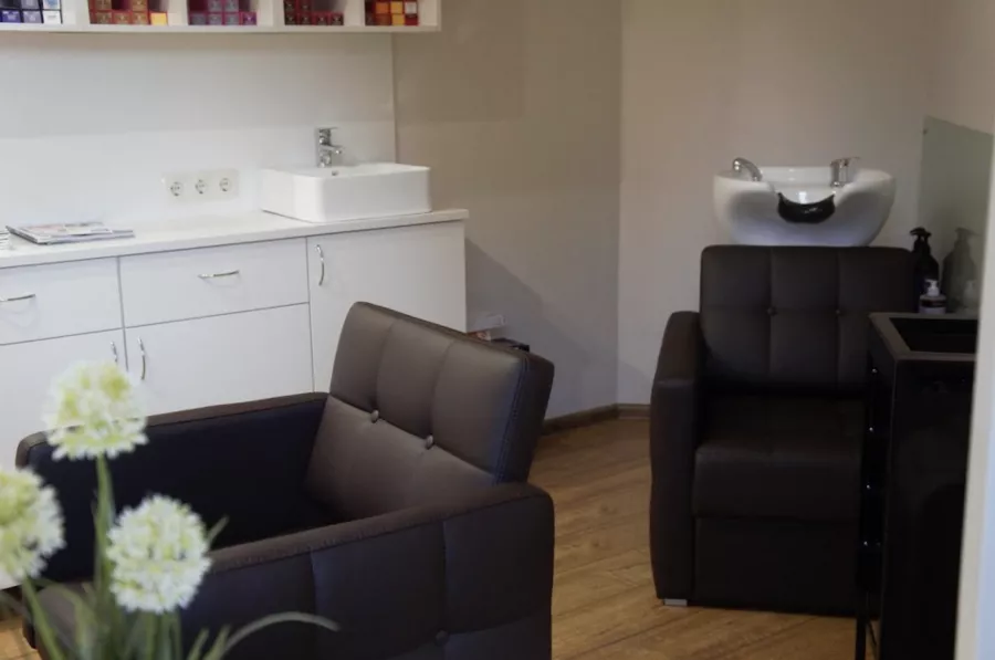 Салон красоты Wax&Gloss в Видном: Ногти, Маникюр, Педикюр, Волосы, Депиляция, Брови, Ресницы, Красота,