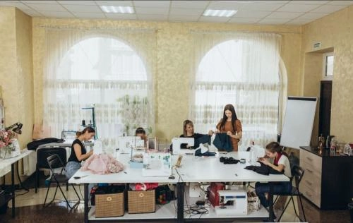 Школа кроя и шитья Мадам Коко в Анапе: Крой, Шитье, Рукоделие, Курсы, Мастер-Классы, Украшения,