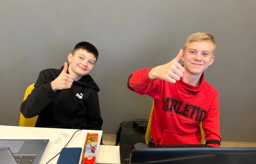 Школа дизайна Education design на Калиновой в Видном: Школа Дизайна, Колористика, Композиция, Проектная Деятельность, Визуализация, Сторитейлинг, SMM, Брендирование,