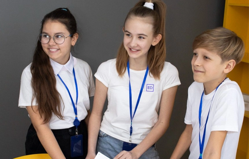 Школа дизайна Education design в Домодедово в Видном: Школа Дизайна, Композиция, Колористика, Проектная Деятельность, Визуализация, Сторитейлинг, SMM, Брендирование,