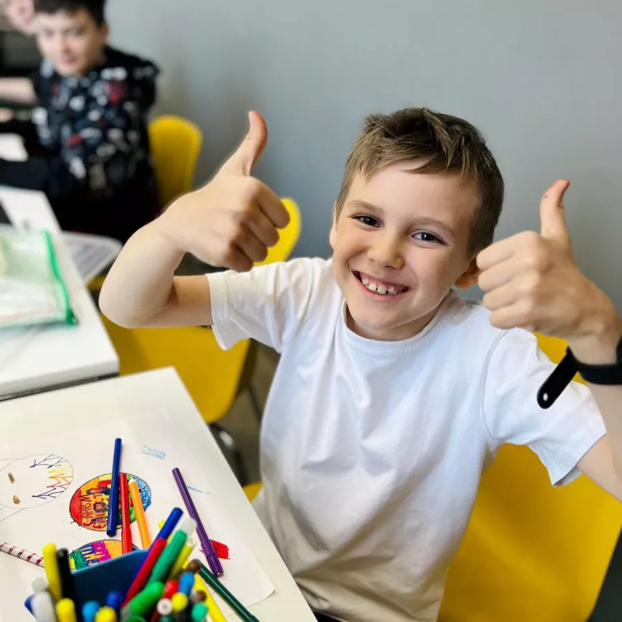 Школа дизайна Education design на Калиновой в Видном: Школа Дизайна, Колористика, Композиция, Проектная Деятельность, Визуализация, Сторитейлинг, SMM, Брендирование,