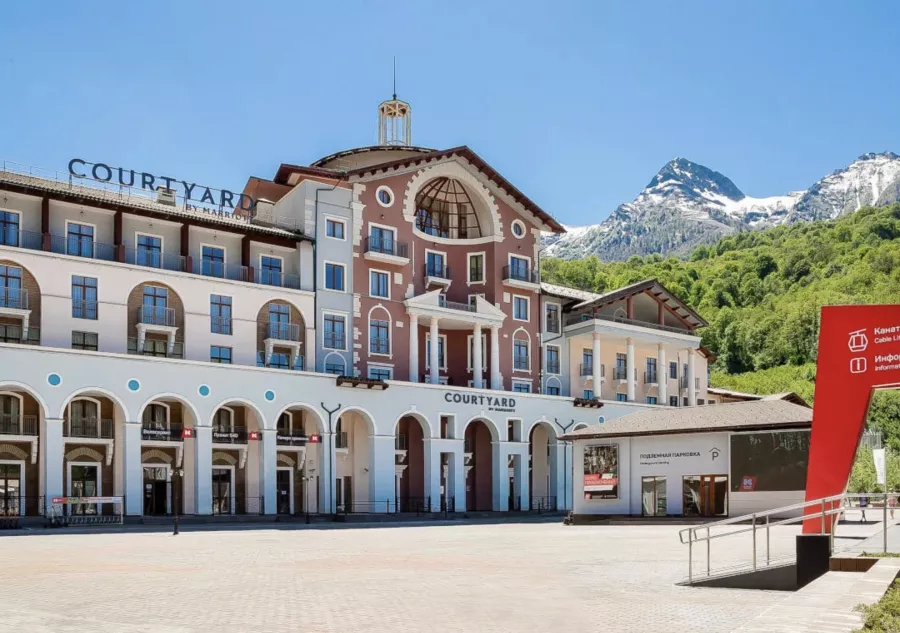 Отель Courtyard by Marriott в Красной Поляне: Можно с животными, Семейный отдых , Сауна, Бассейн, Отель, Отпуск,