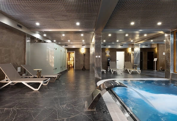 Отель Stellar Collection Chalet в Красной Поляне: Трансфер, Семейный отдых , Отель, Бассейн,