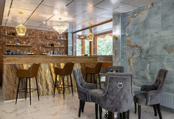 Отель «Stellar Collection Chalet»
