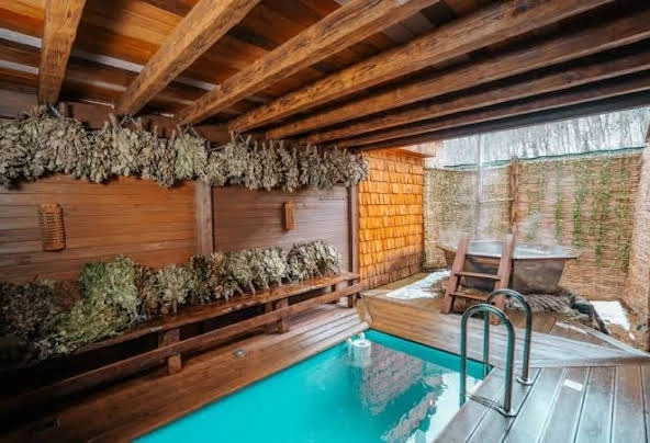 Мини-отель WoodHouse в Красной Поляне: Семейный отдых , Деревянные домики, Лучше гор, Отпуск , Кафе, Отель,