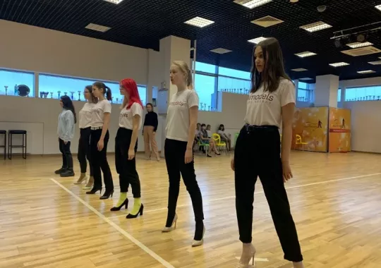 Модельное Агентство "Knmodels Model Agency".