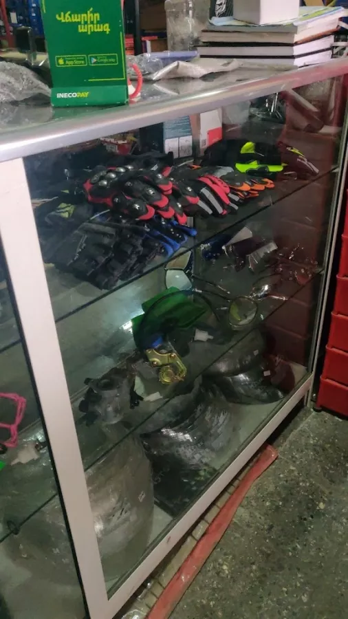 Магазин мотоциклов Motoshop Armenia в Ереване: Мотоциклы, Аксессуары для Мото, Запчасти, Одежда для Мотоциклистов, Мото Обслуживание, Шины,