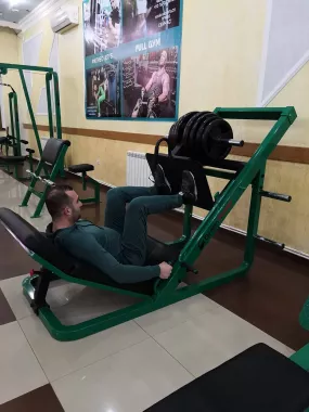 Фитнес-центр "Full Gym Gyumri".