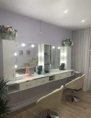 Салон красоты "Chic&Chic"