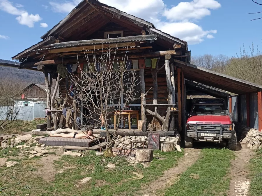 Баня по черному, парения, массаж в Мезмае в Мезмай: Баня, Гимнастика, Массаж, Йога,