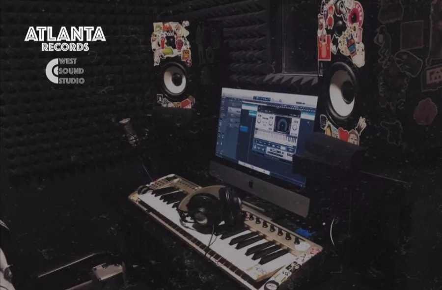 Atlanta Records - студия звукозаписи в Нижнем Новгороде в Нижнем Новгороде: Сведение и Мастеринг, Запись Вокала, Создание Музыкальной Композиции, Продюсирование, Аудиореклама, Песня под Ключ,