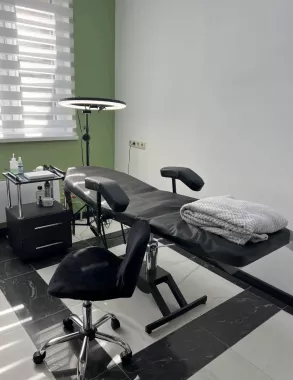 Салон красоты "Studio V23"