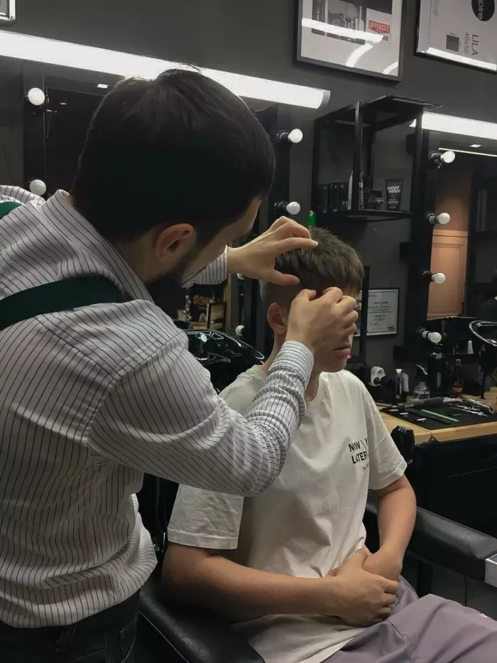 Барбершоп "Шмель".