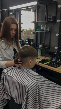 Барбершоп "Шмель".