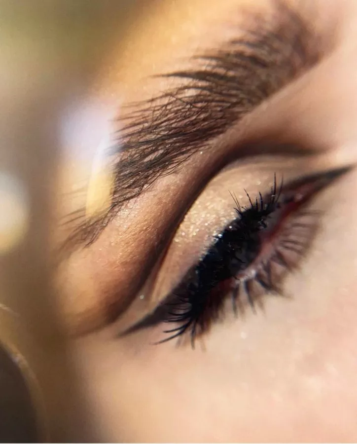 Салон красоты Эва в Геленджике: Стрижка, Окрашивание, Педикюр, Макияж, Маникюр, Красота,