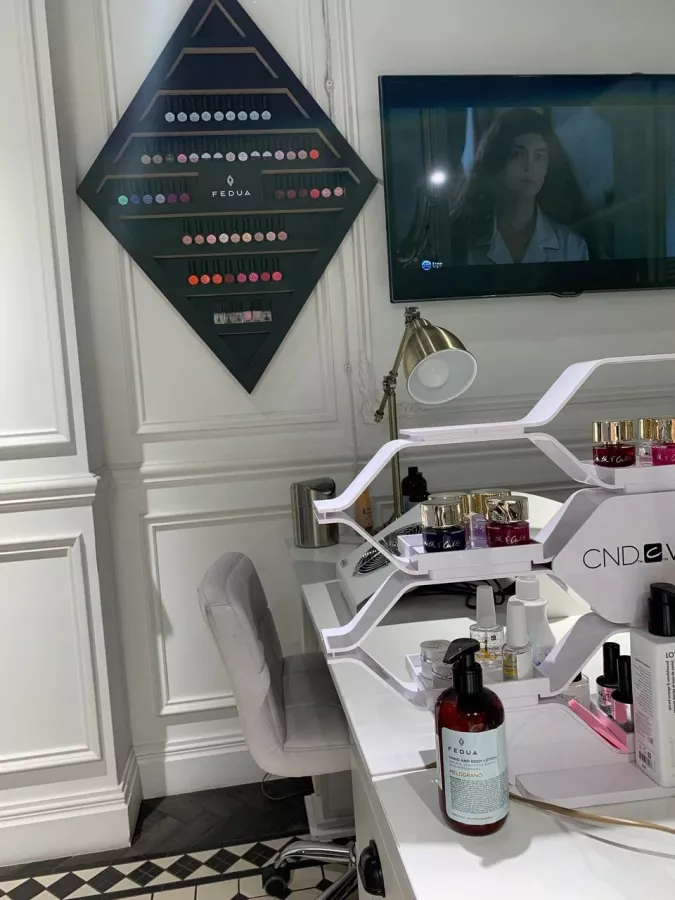 Салон красоты Selfie Beauty Room в Новороссийске: Салон красоты, Ногти, Брови, Шугаринг, Красота,