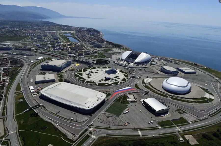 Автодром Sochi autodrom в Красной Поляне: Автодром , Машины , Скорость , Семейный отдых ,