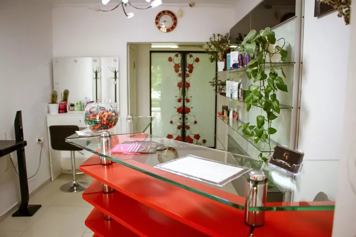 Салон красоты "Gracia".