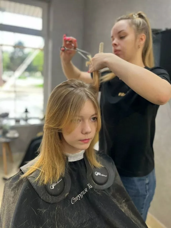 Студия колористики в Геленджике: Ресницы, Брови, Макияж, Стрижка,