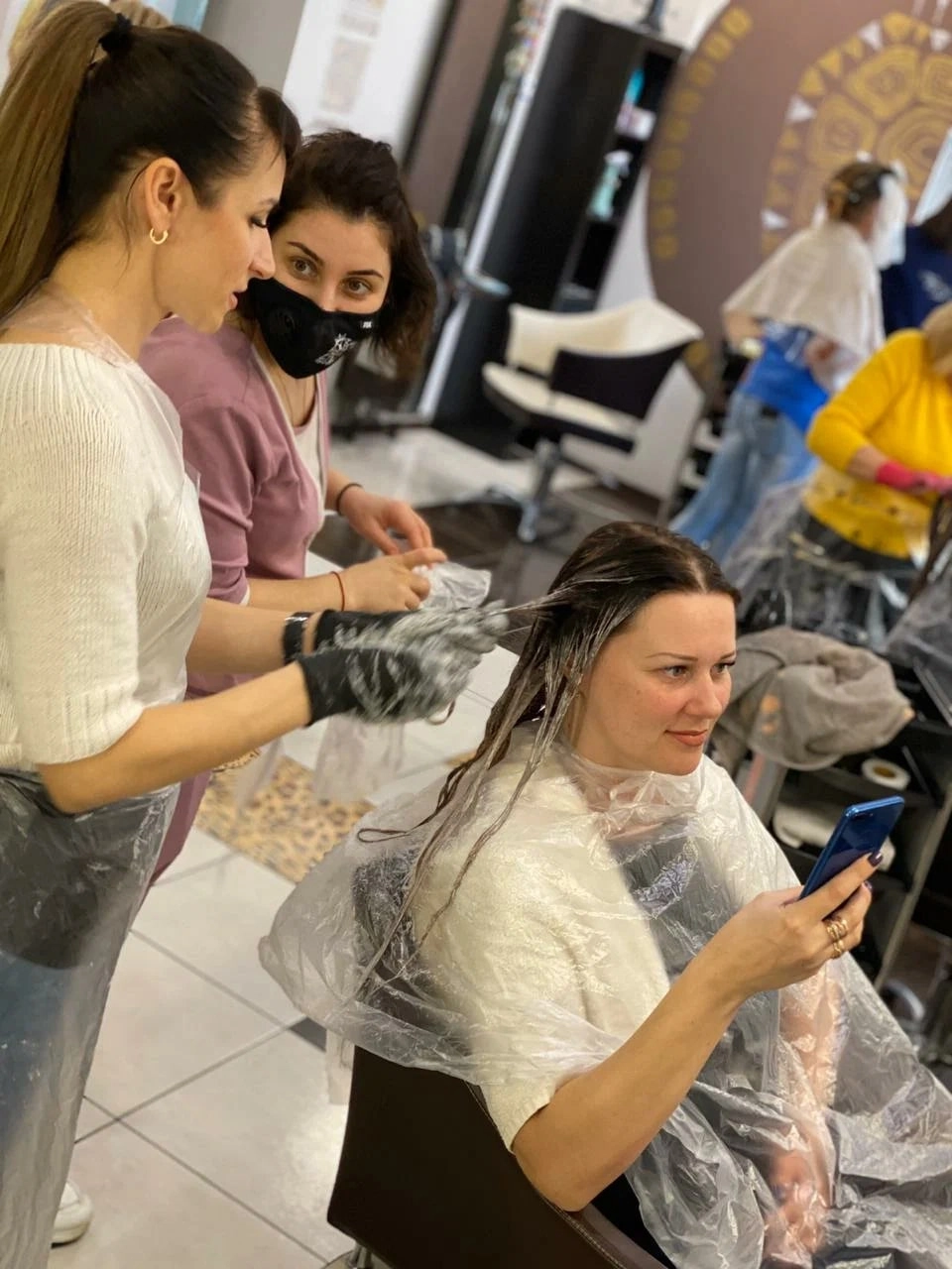 Салон красоты "Savanna".