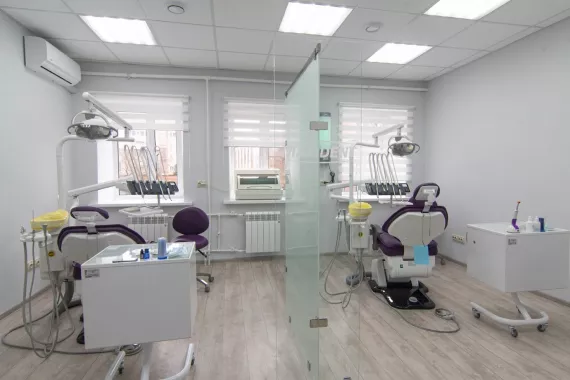 Стоматологическая клиника "Maxident".