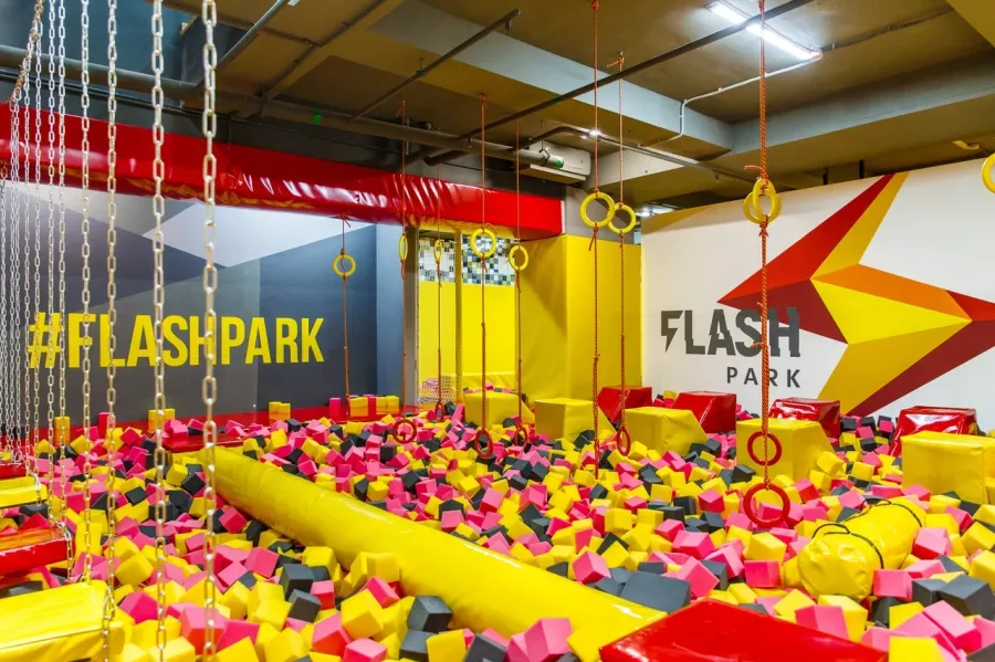 Развлекательный центр Flash Park в Минске: Скалодром, Батут, Организация праздников, Детские аниматоры, Лабиринт, Квесты, Оплата картой, Наличный расчёт,