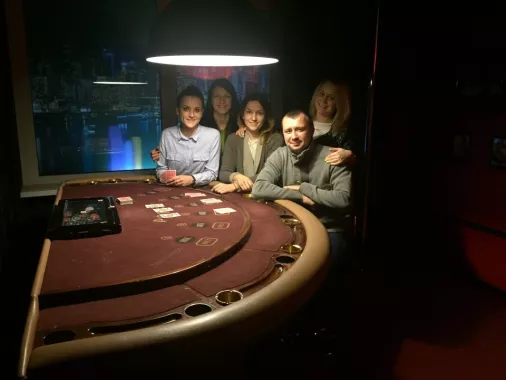Развлекательный центр "GameRoom"