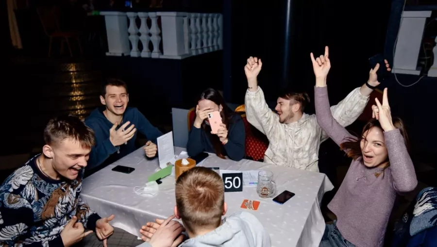 Развлекательный центр Ньютон Квиз в Минске: Парковка, Wi-Fi, Кафе, Подарочный сертификат, Организация праздниов, Наличный расчёт,