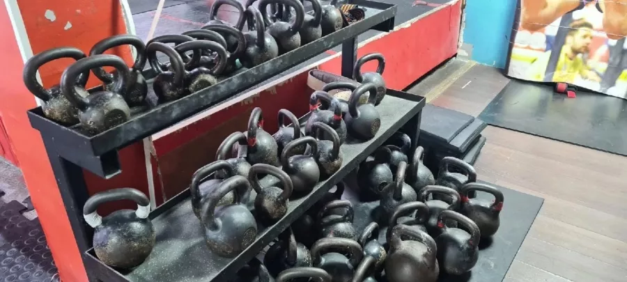Спортивный зал в Нижнем Новгороде КОЙОТ в Нижнем Новгороде: Функциональный Фитнес, ММА, Каратэ, Йога, Тяжёлая Атлетика, Тайский бокс,