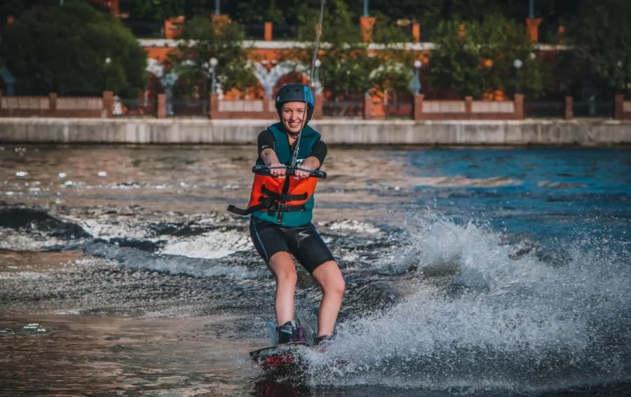 Вейк-клуб Вейкфория в Москве: Вейкбординг, Вейксерфинг, SUP-серфинг, Аренда Лодок, Аренда Катеров,
