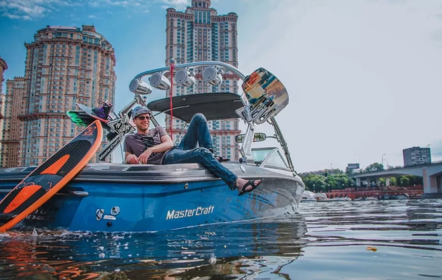 Вейк-клуб Вейкфория в Москве: Вейкбординг, Вейксерфинг, SUP-серфинг, Аренда Лодок, Аренда Катеров,