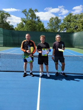 Теннисная Школа "Tennis School One".