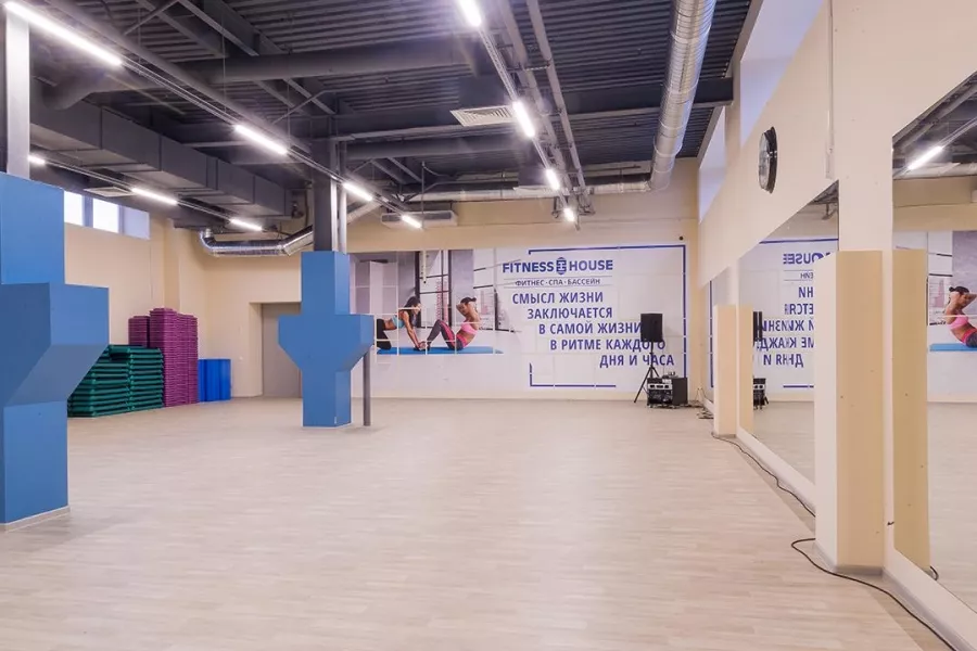 Бассейн в Нижнем Новгороде Fitness House в Нижнем Новгороде: Спортклуб, Тренажёрный Зал, Бассейн, Фитнес-Зона, Физическая Культура, Индивидуальные Занятия,