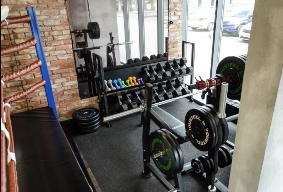 Спортивный клуб RockGym в Калининграде: Развиваться, Бокс, Единоборства, Фитнес, Йога, Тренажёрный зал , Тренировки,