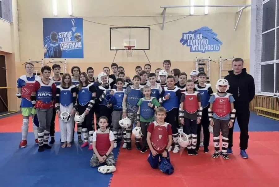 Федерация тхэквондо в Калининграде: Тхэквондо , Спортивный клуб, Секция, Самооборона, Развиваться, Сила воли, Дисциплина,