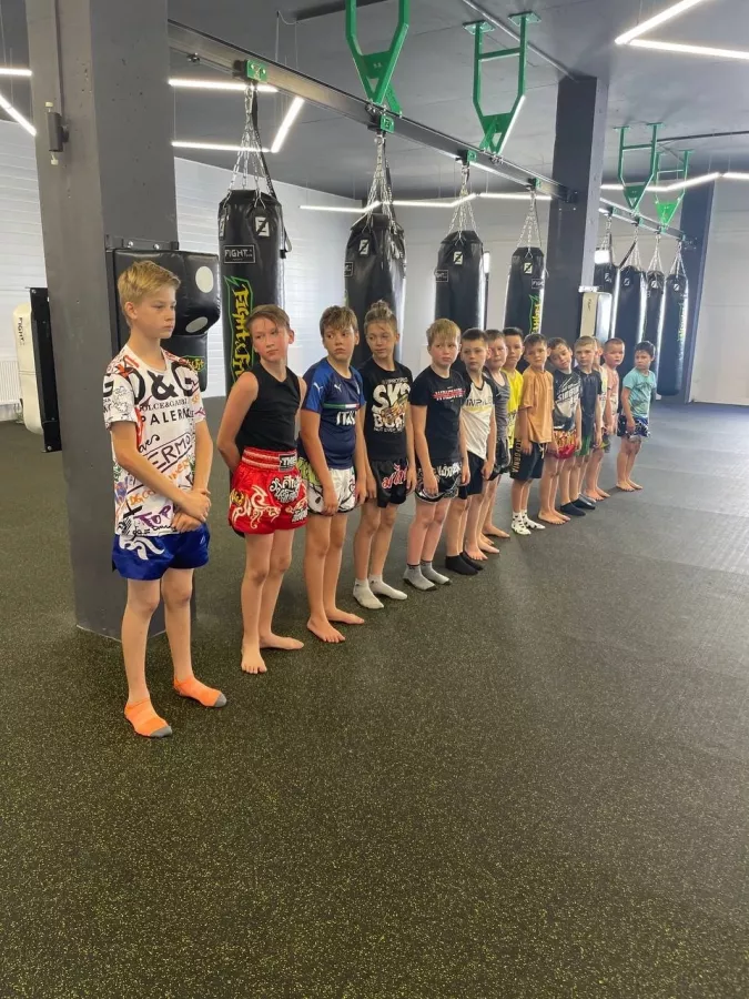 Клуб единоборств Fight&Fit в Калининграде: Единоборствам, Тайский бокс, Фитнес , Тренер, Чемпионы , Индивидуальные тренировки, Спарринги,